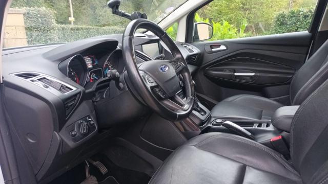 Ford C-Max image 9