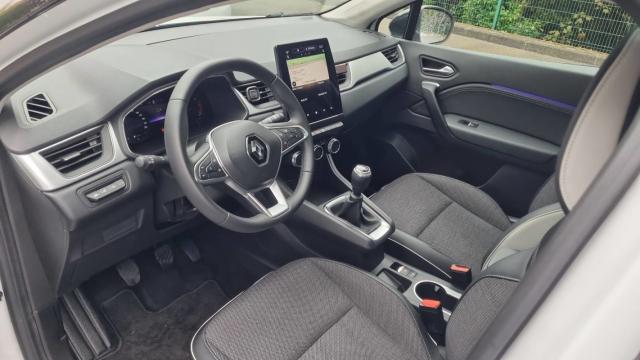Renault Captur image 1