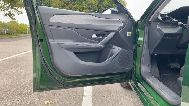 Peugeot 308 image 6