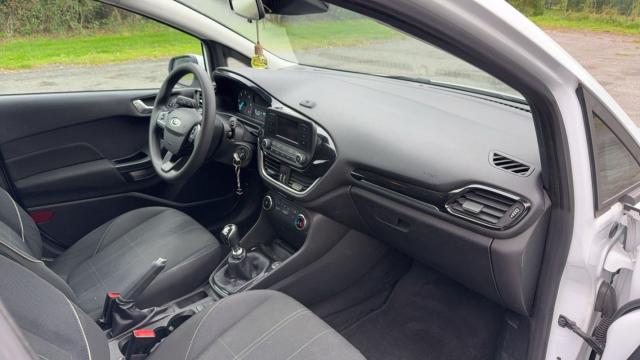 Ford Fiesta image 5