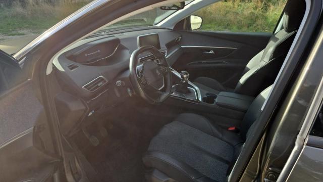Peugeot 3008 image 6