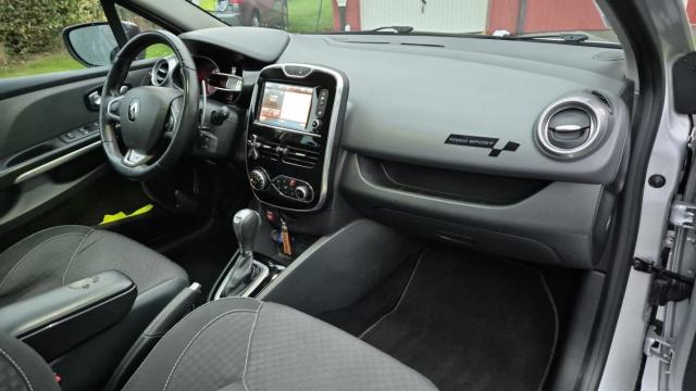 Renault Clio Estate image 6