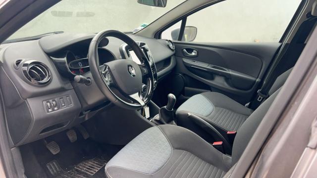 Renault Clio image 9