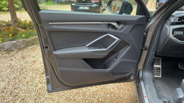 Audi Q3 image 4