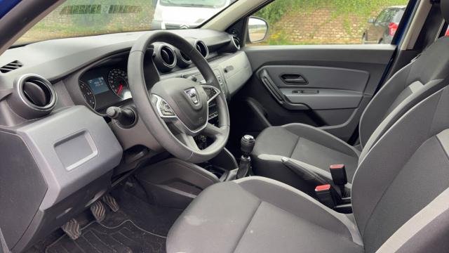 Dacia Duster image 1