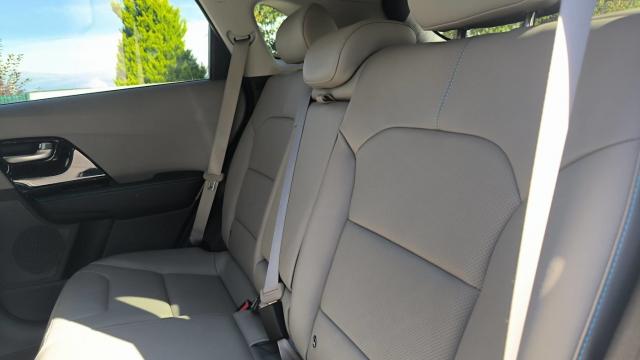 Kia Niro image 5