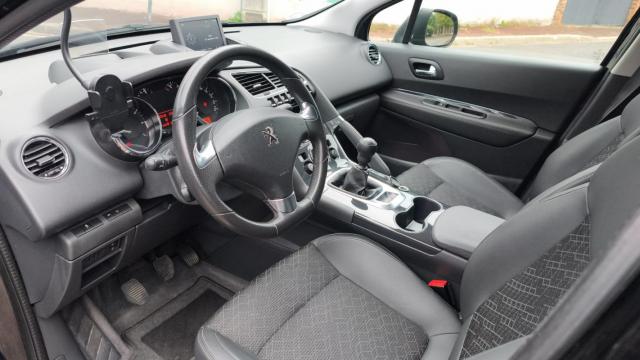 Peugeot 3008 image 8
