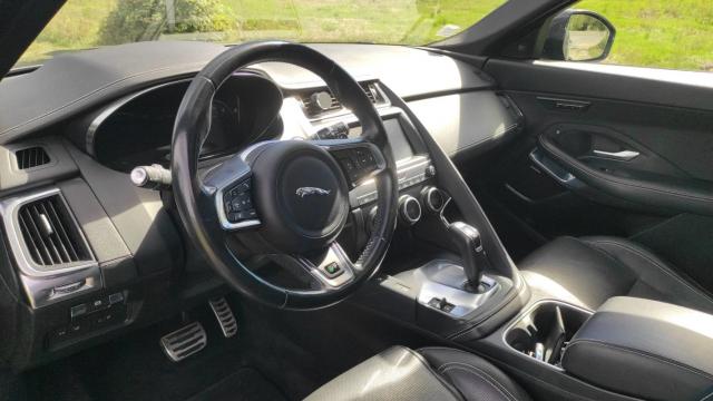 Jaguar E-Pace image 4