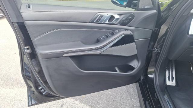 Bmw X5 image 2