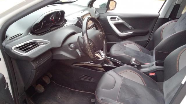 Peugeot 2008 image 6