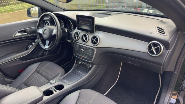 Mercedes Benz Cla Shooting Brake image 7