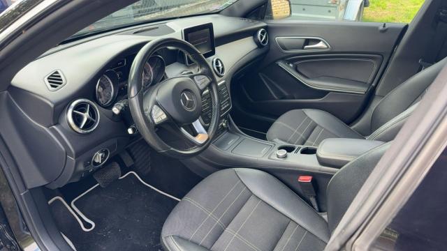 Mercedes Benz Cla Shooting Brake image 8