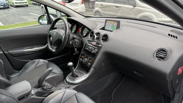 Peugeot 308 image 8