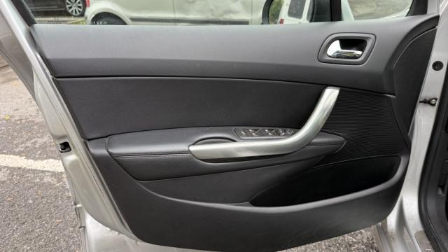 Peugeot 308 image 4