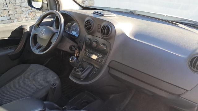 Mercedes Benz Citan image 2