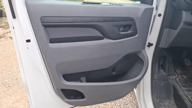 Peugeot Expert image 9