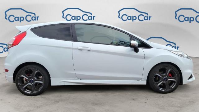 Ford Fiesta image 8