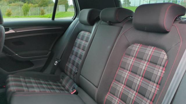 Volkswagen Golf image 4