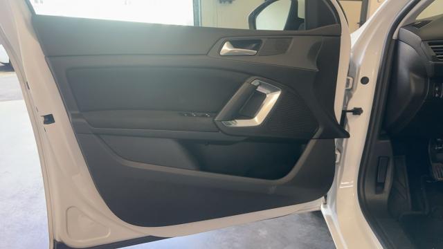 Peugeot 308 Sw image 6