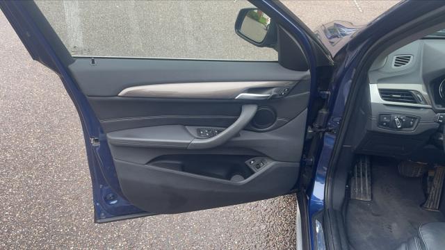 Bmw X1 image 1