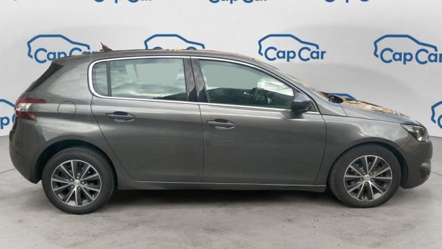 Peugeot 308 image 1
