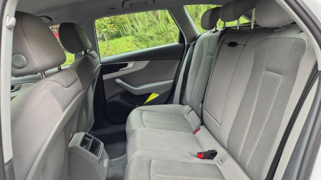 Audi A4 Avant image 2