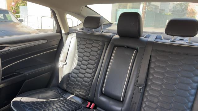 Ford Mondeo image 7