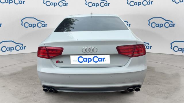 Audi S8 image 8