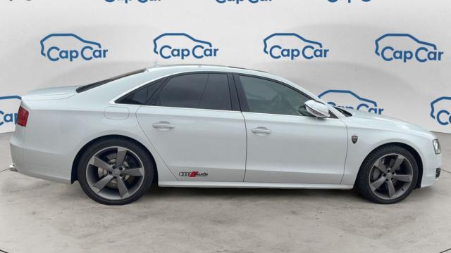 Audi S8 image 1