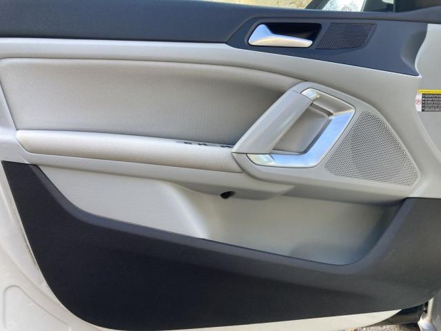 Peugeot 308 image 1