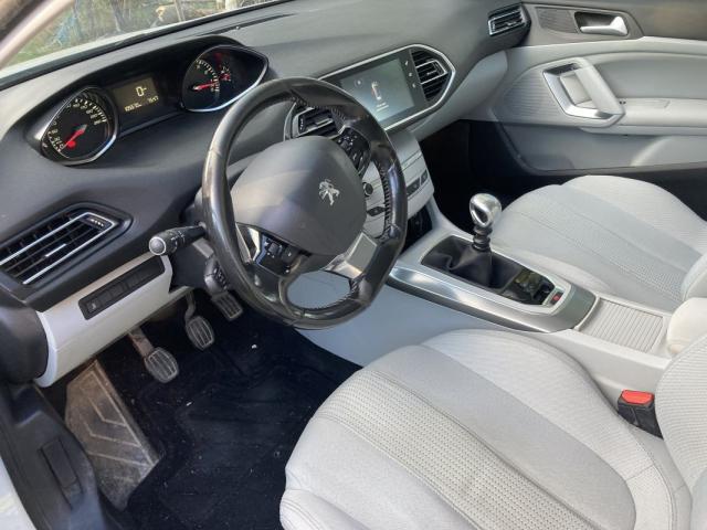 Peugeot 308 image 8