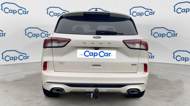 Ford Kuga image 1