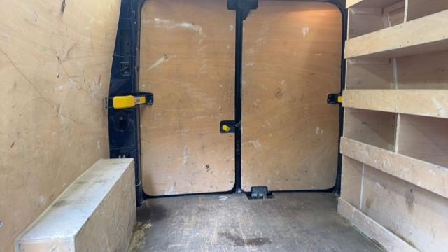 Ford Transit Custom Fourgon image 2