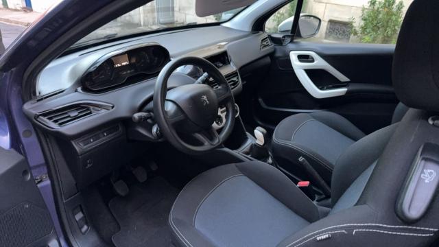 Peugeot 208 image 2