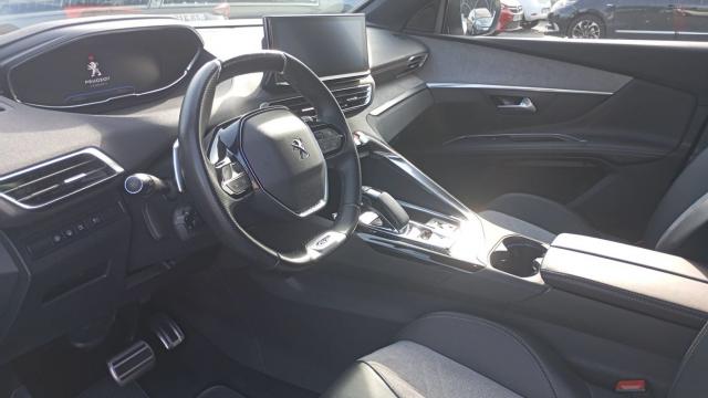 Peugeot 3008 image 2