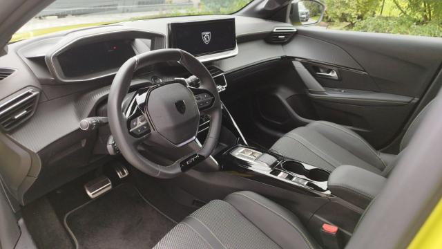 Peugeot 208 image 4