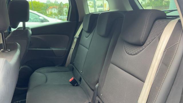 Renault Clio Estate image 7