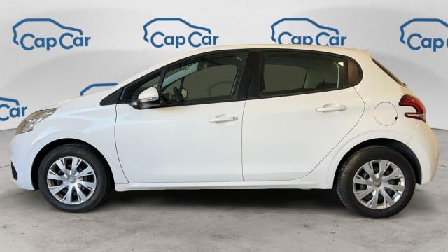 Peugeot 208 image 1