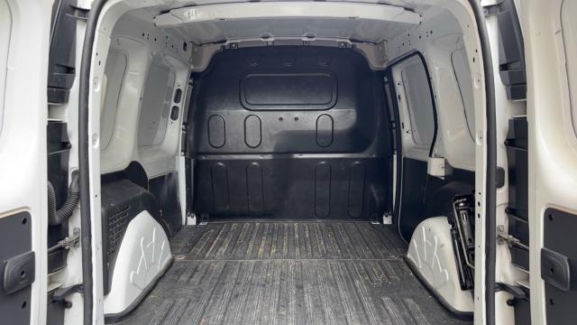 Renault Kangoo Express image 1