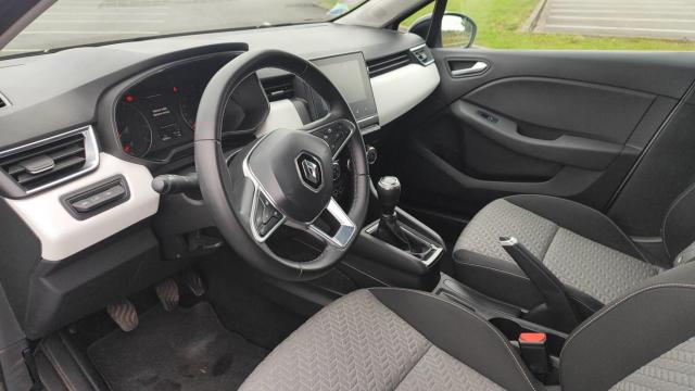Renault Clio image 2