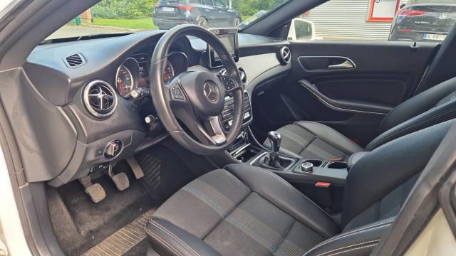 Mercedes Benz Cla Shooting Brake image 5