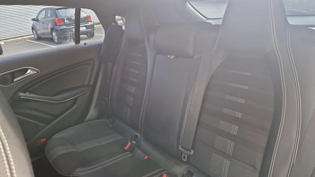 Mercedes Benz Cla Shooting Brake image 2