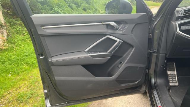 Audi Q3 image 4