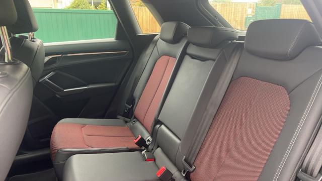 Audi Q3 image 1