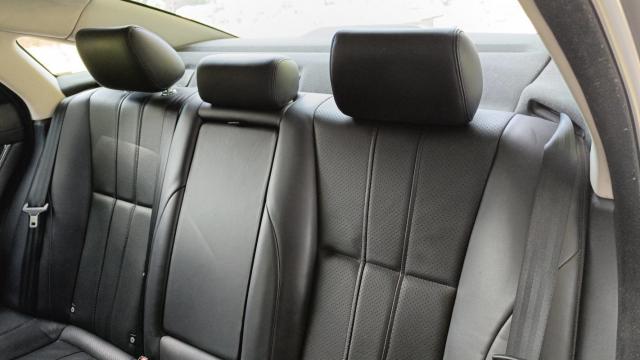 Jaguar Xj image 8