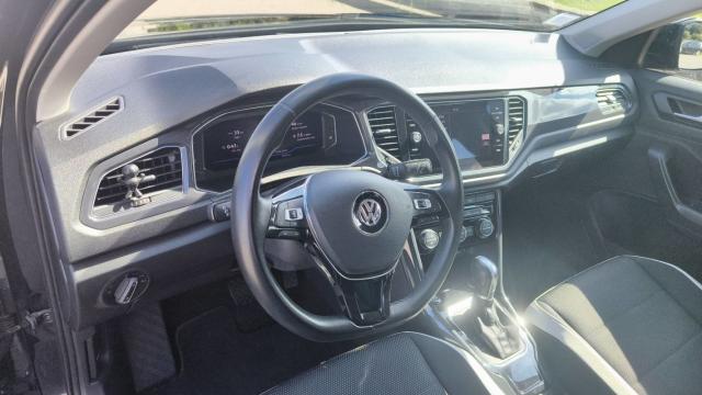Volkswagen T-Roc image 8