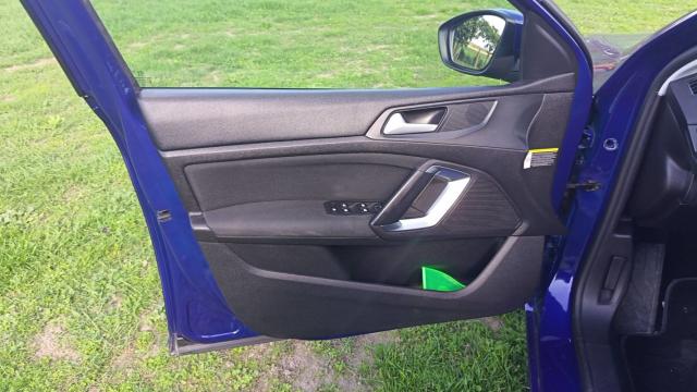 Peugeot 308 image 7