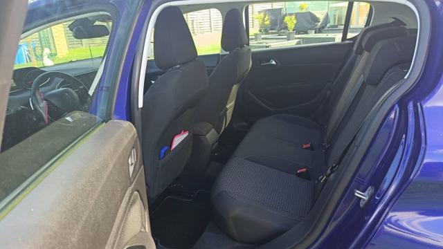 Peugeot 308 image 3