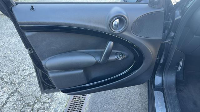 Mini Countryman image 8