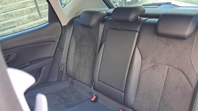 Seat Leon image 2